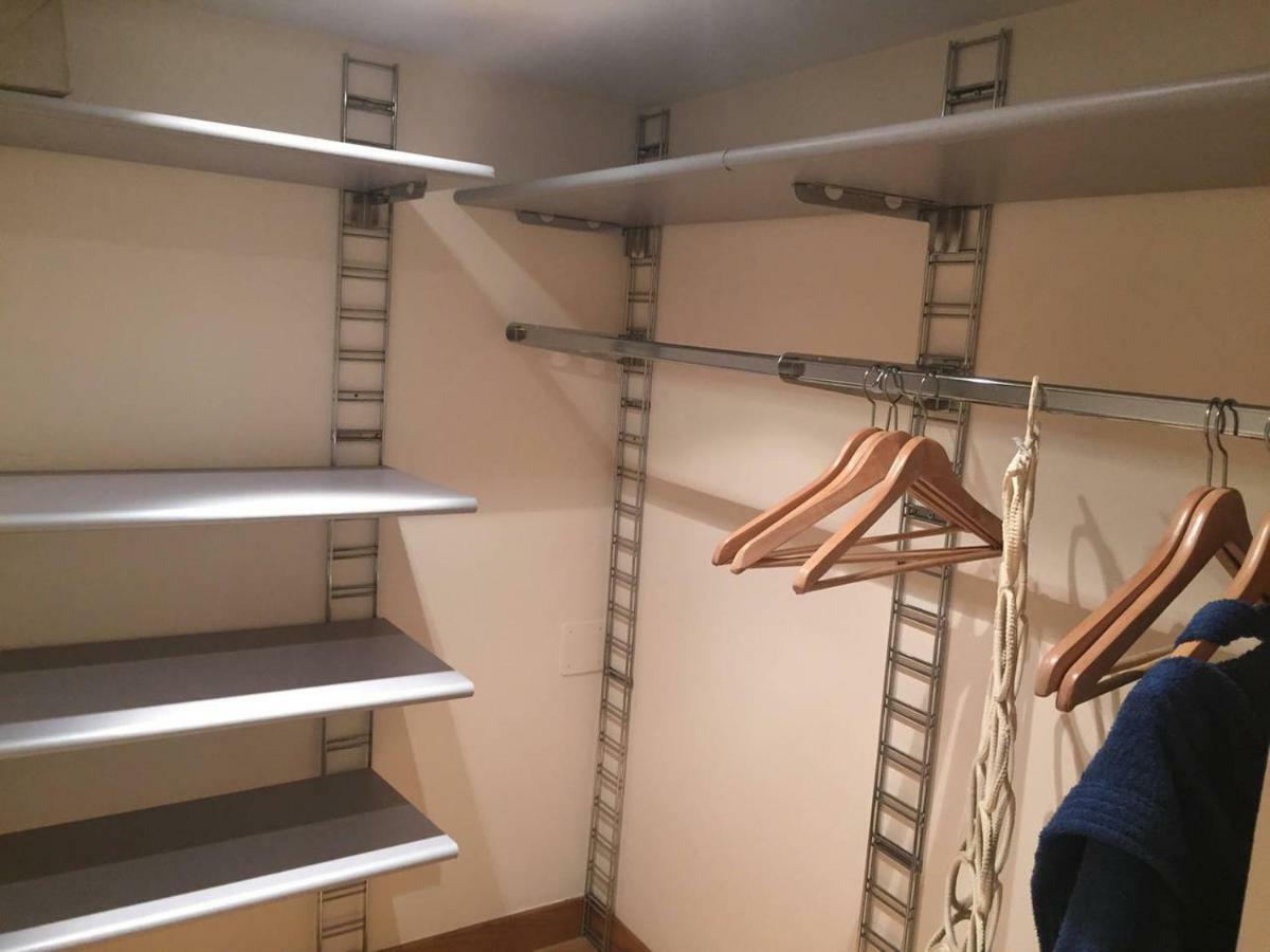 Appartamentino 116 Via Chiaia Napoli Bagian luar foto